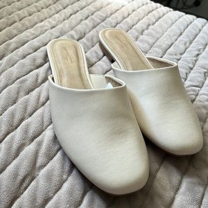 Universal thread mules